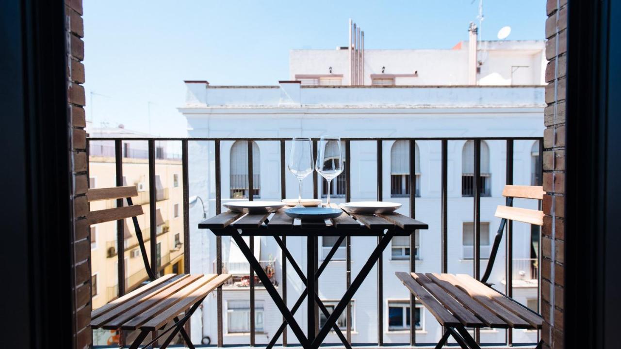 Omm Suites Sevilla Exterior photo