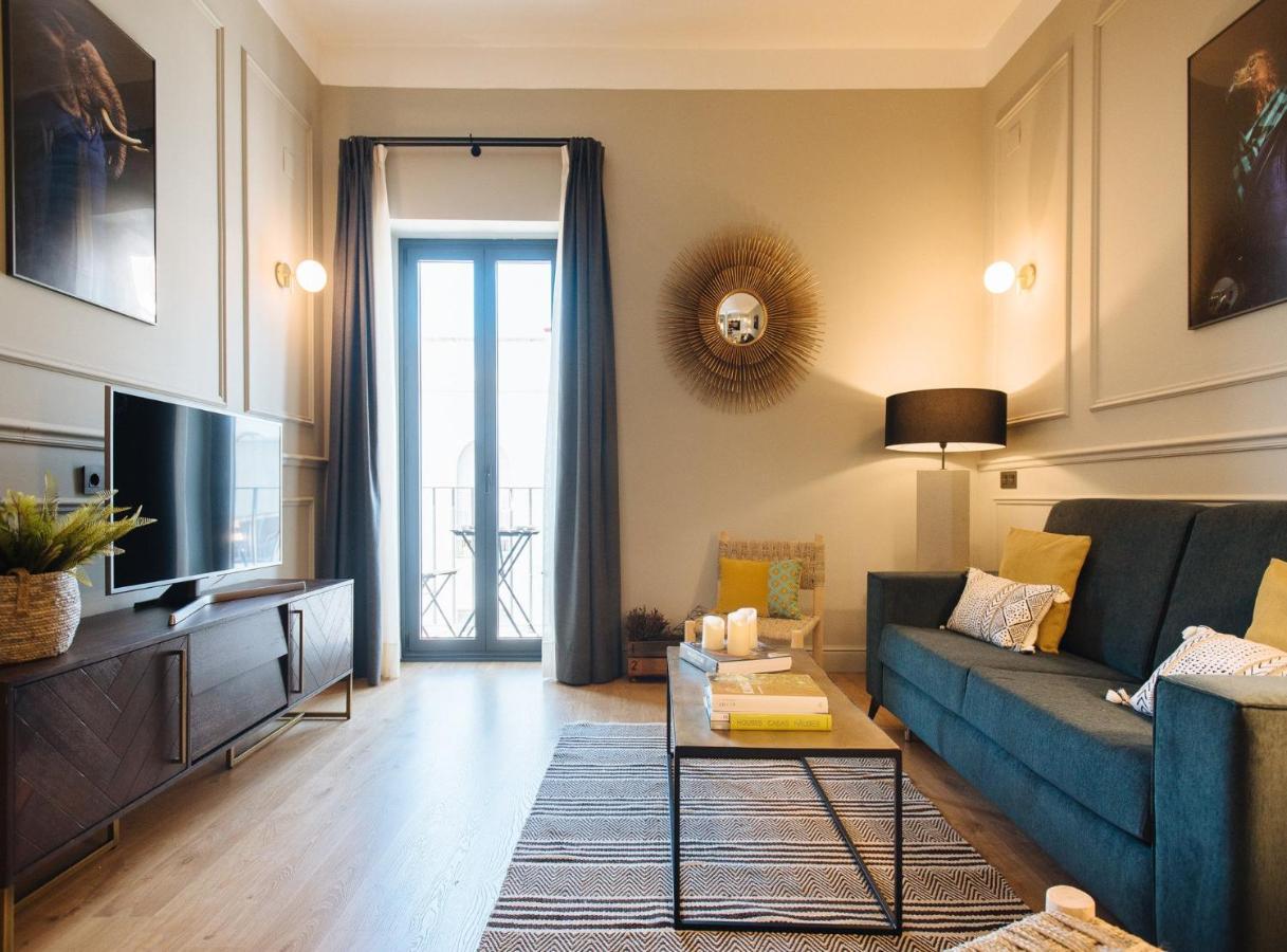 Omm Suites Sevilla Exterior photo