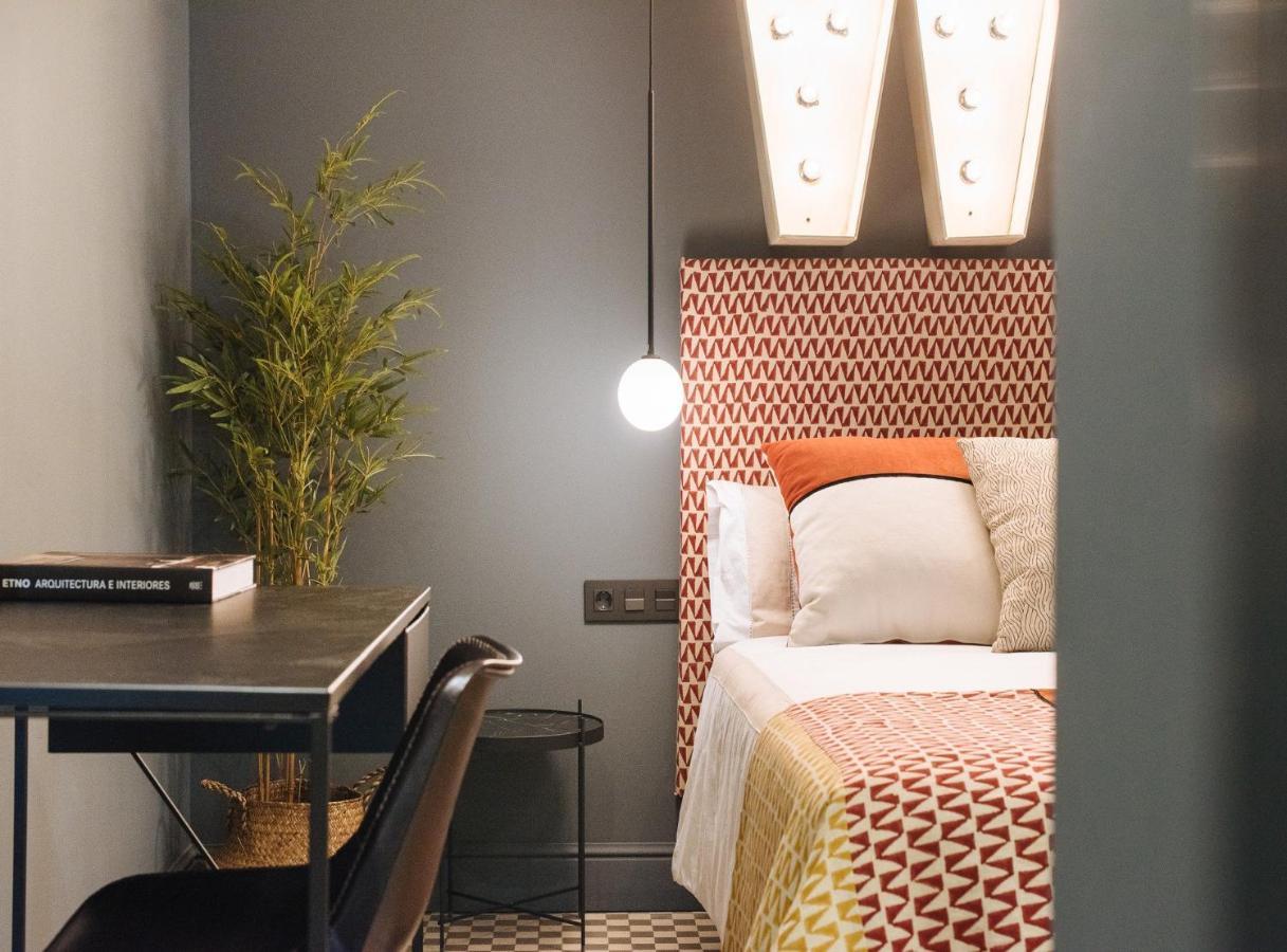 Omm Suites Sevilla Room photo